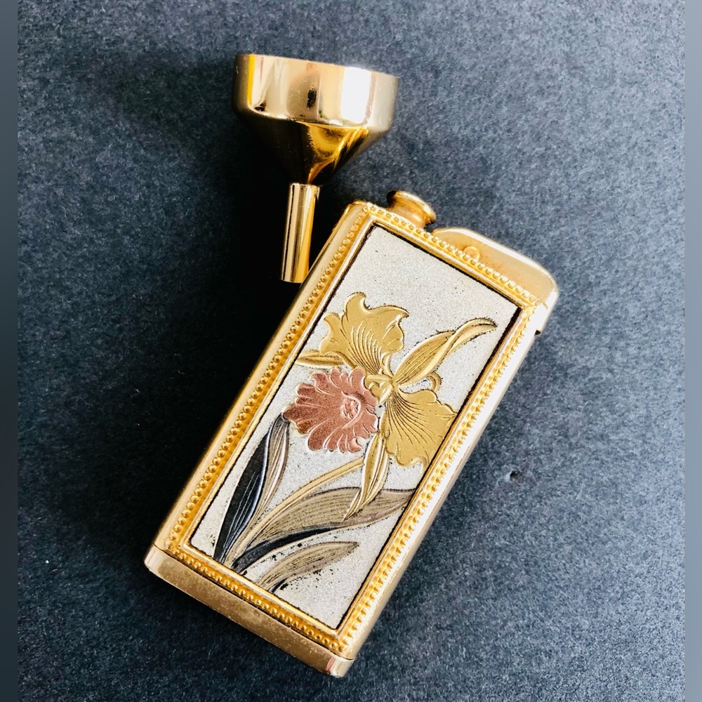 Nacon Vintage PURSE PERFUME SPRAY Etched Orchid Flower Gold Atomizer RARE - Picture 4 of 15